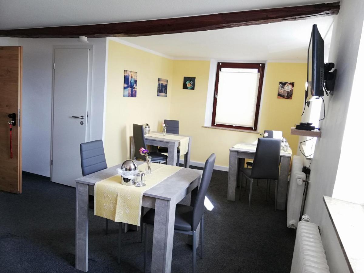 Pension Riverside In Leverkusen Hitdorf Am Rhein - Zentral An Der A1 Und 59 Eksteriør billede